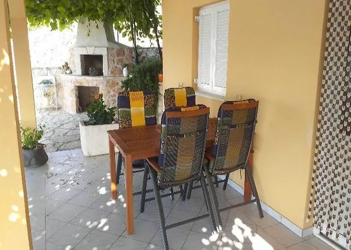 Daire Dobrila - Two Bedroom With Terrace - A2 *