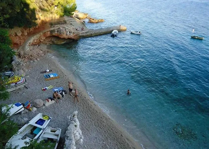 Dobrila - Two Bedroom With Terrace - A2 * Jelsa (Hvar)